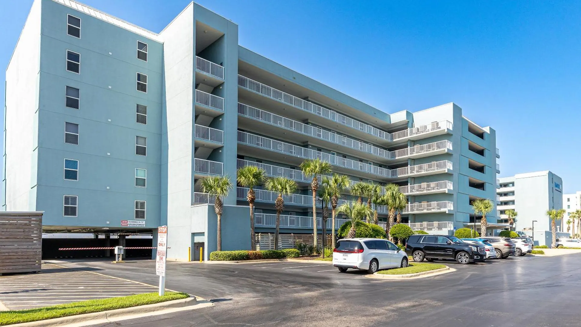 Inlet Reef 102- By Holiday Isle Properties Destin