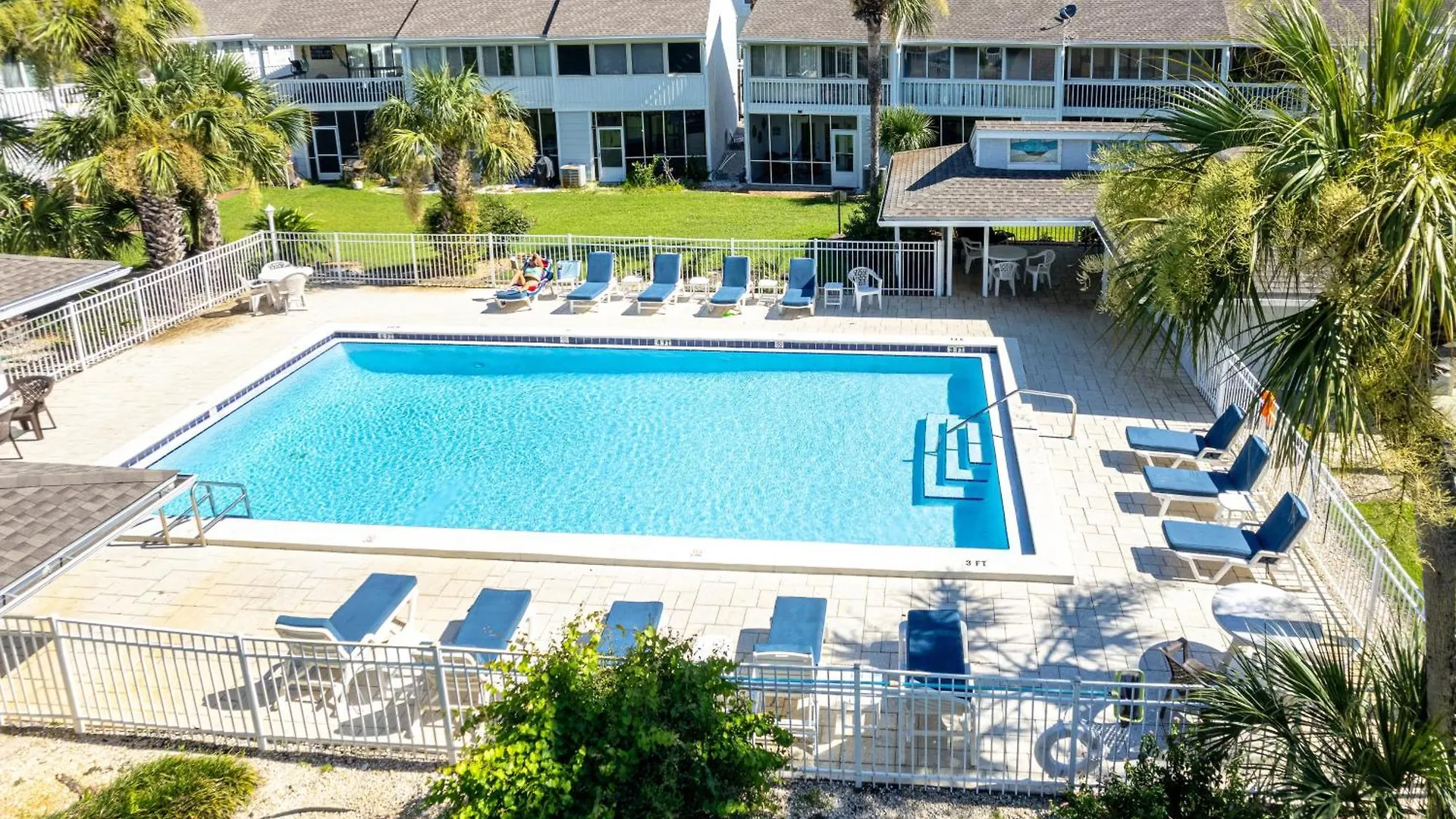 Apartment Inlet Reef 102- By Holiday Isle Properties Destin